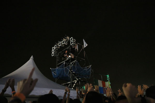 水曜日のカンパネラ〈BAYCAMP 2014〉の櫓から“魂”のちゃぶ台返しーーOTOTOYライヴ・レポート