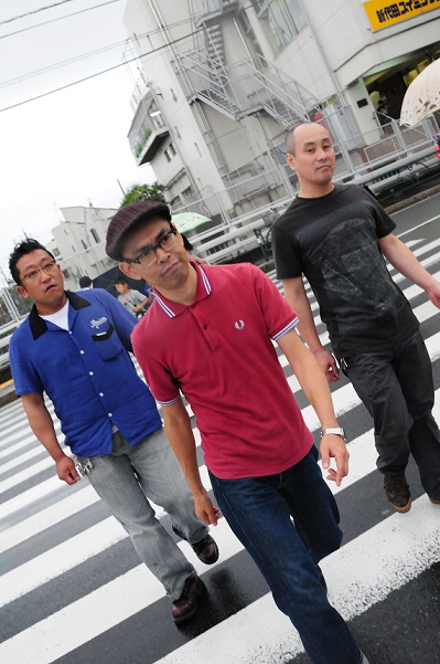 eastern youthとオシリペンペンズの2マン・ライヴ開催