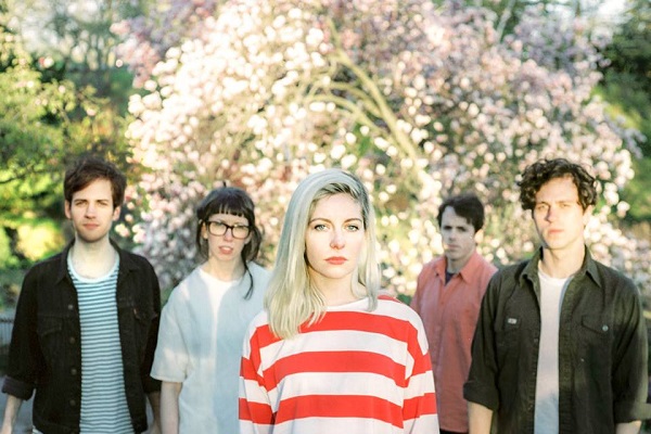 ALVVAYS、「Archie, Marry Me」のセッション映像を公開