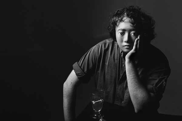 ワンオートリックス・ポイント・ネヴァーが、未発表曲2曲を公式サイトにてフリーダウンロード開始!