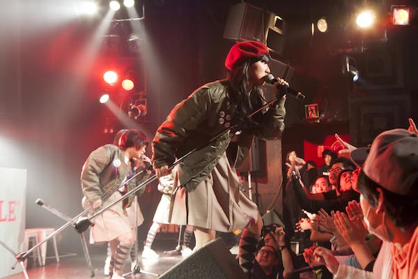 ヒラノノゾミ&ウイカがライヴ復帰! BILLIE IDLE、お披露目イベントで今後の展開発表