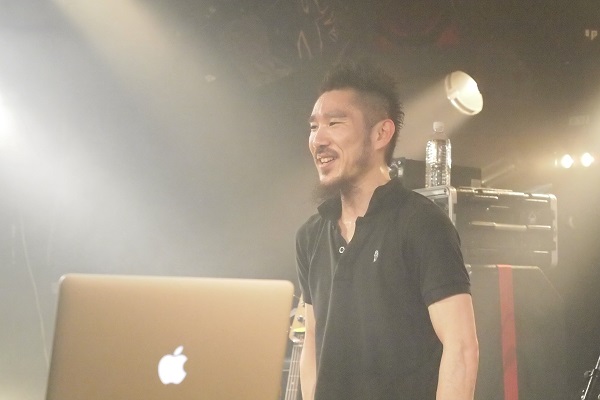 あら恋 現体制ラスト・ライヴで轟音を鳴らす