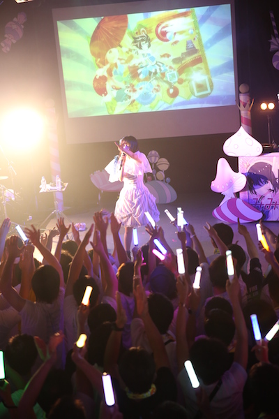 みみめめMIMI、約1年ぶり単独公演「ライヴがこんなに大きな存在になるとは思いませんでした」——OTOTOYライヴ・レポート