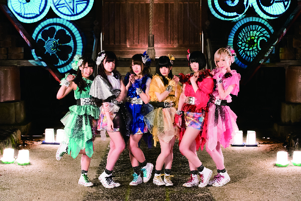 妄キャリの新MVがヤヴァい!! アニメ、実写、テクノロジーの融合で描く低級霊6人がカワイすぎる