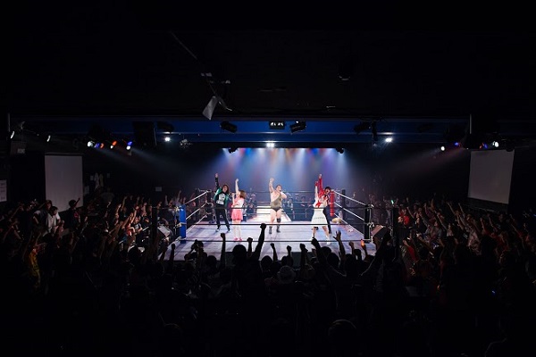 〈夏の魔物 後夜祭〉 BiSH、NDG、ベッド・インを迎え大成功―OTOTOYライヴレポ