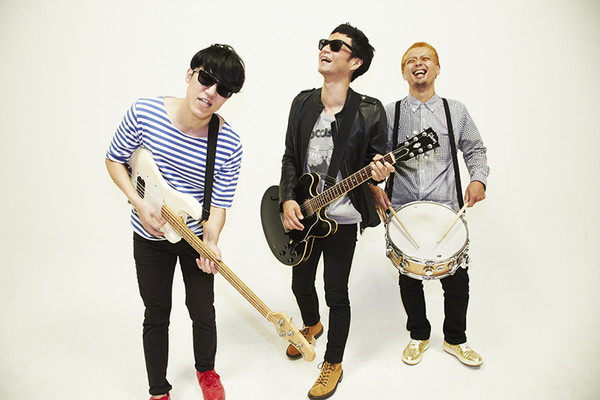 ワンダフルボーイズ「And you don’t stop!!! feat.BASI(韻シスト)」MV公開、対バンに天才バンド、やついいちろう出演