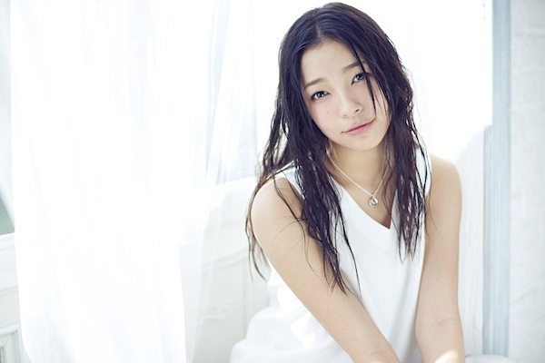 山形生まれラスベガス育ち! 19歳迎えるシンガー“じぇにー。”が新作&レコ発