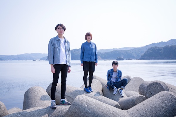 京都の3人組“THE FULL TEENZ” 1stアルバム発表! 収録曲「PERFECT BLUE」MV公開も