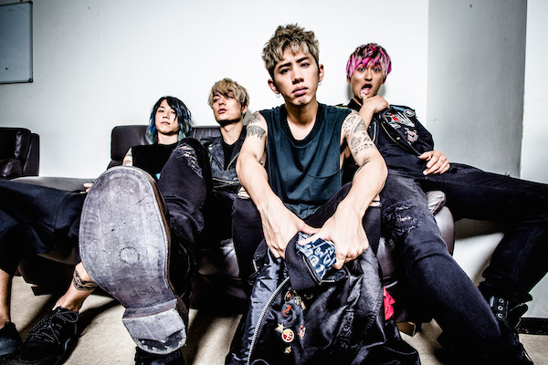 ONE OK ROCK、2年ぶり新アルバム『Ambitions』発売決定!新曲を先行ハイレゾ配信開始