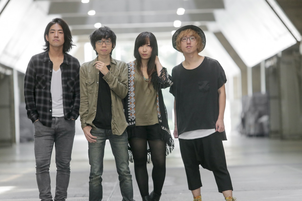 WHITE ASH、10周年最後のベストアルバムジャケット公開&今夜新曲を初オンエア