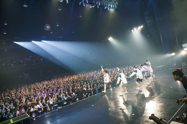 BiSH ZEPP TOKYO即日レポート!「幕張メッセを最高の一日にすることをプロミスします」