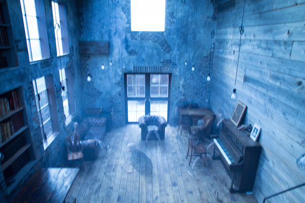Maison book girl、メジャー1stアルバムから「sin morning」MV公開&事務所主催ライヴの映像も