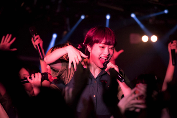 GANG PARADE、3度目の全国ツアー札幌編ーー自分をさらけ出して殻を破らなきゃ意味がない