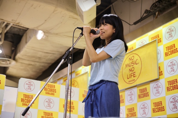 里咲りさ、Zeppワンマン開催迫る!黒字まで「あと80万円必要」――イベント・レポート&インタビュー