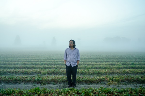 TOMO NAKAYAMA、シアトルのホールで“宅録”した初ソロ作を発表