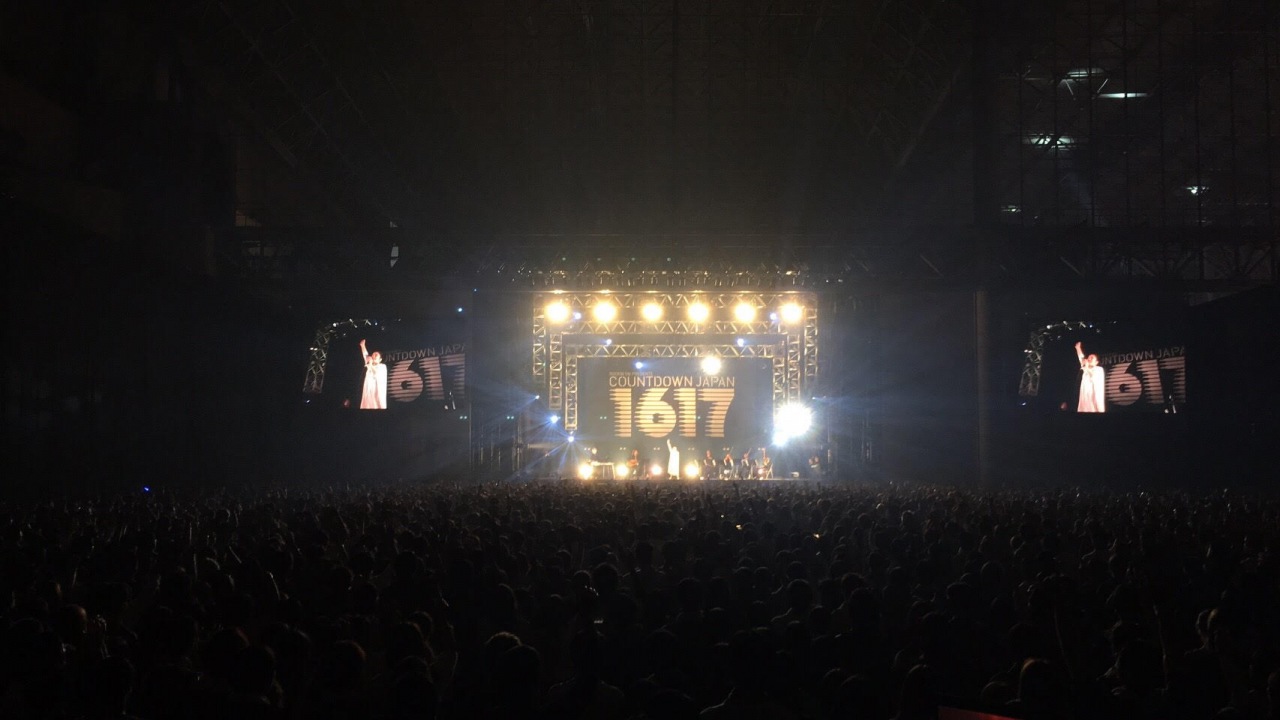 上白石萌音、初出演の「COUNTDOWN JAPAN 16/17」満員の会場で初ワンマン・ワイヴ開催を発表