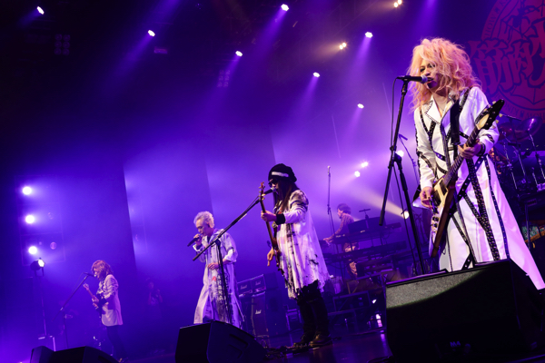 筋肉少女帯、新AL『LOVE』を携えた東名阪ツアーが開幕
